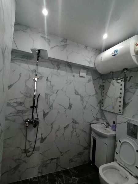 Дава се под наем Двустаен апартамент в Бургас, Център - 70 кв.м за 191.25 € - Снимка #3