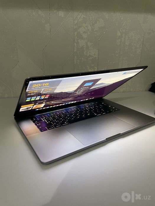 Macbook pro - i7