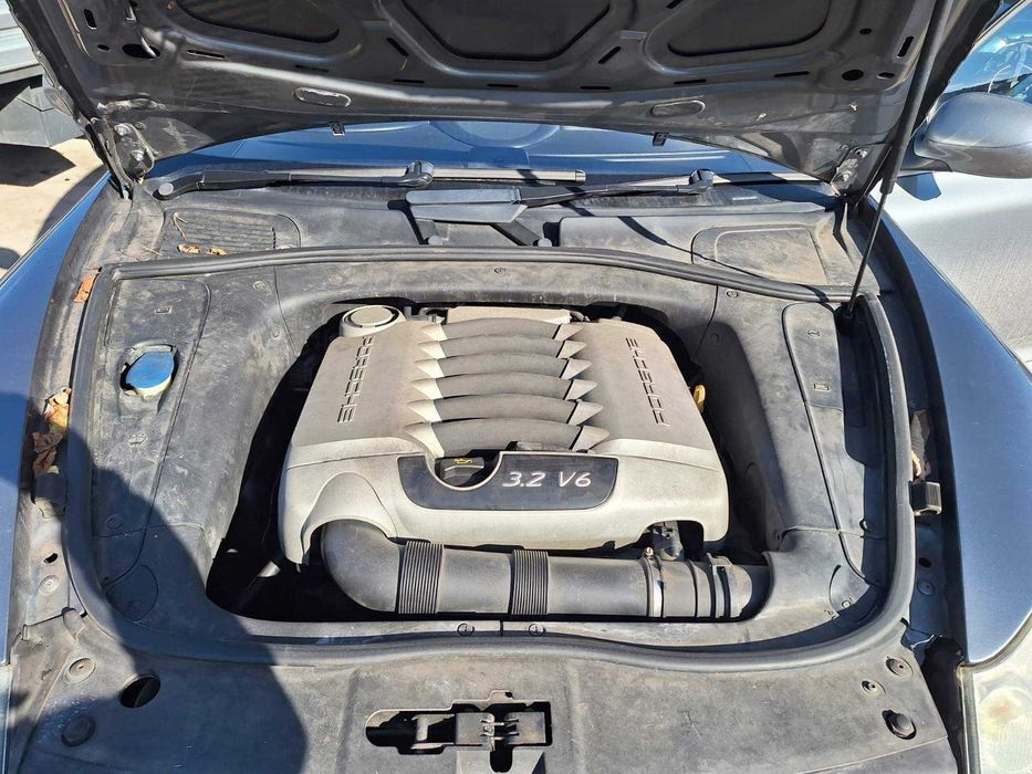 Porsche Cayenne 3.2 B ,5 броя на части