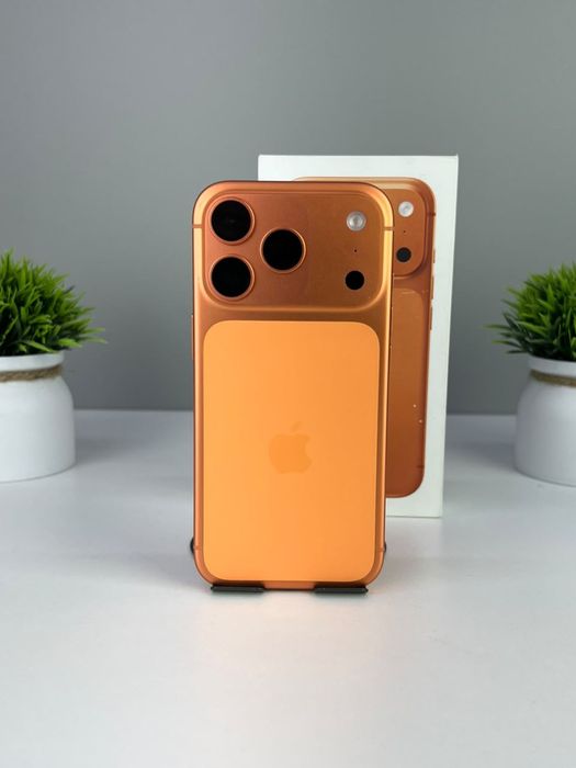Телефон Apple iPhone 17 Pro 256GB