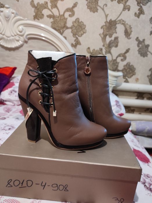 Женская обувь разное