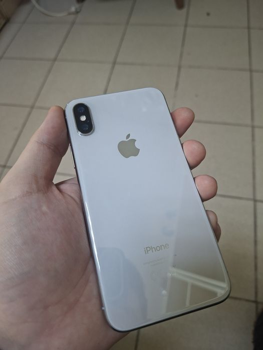 Продам айфон Х 64 гб