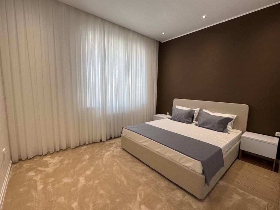 Бостанлыкский 4 комнат/6 соток/300м2