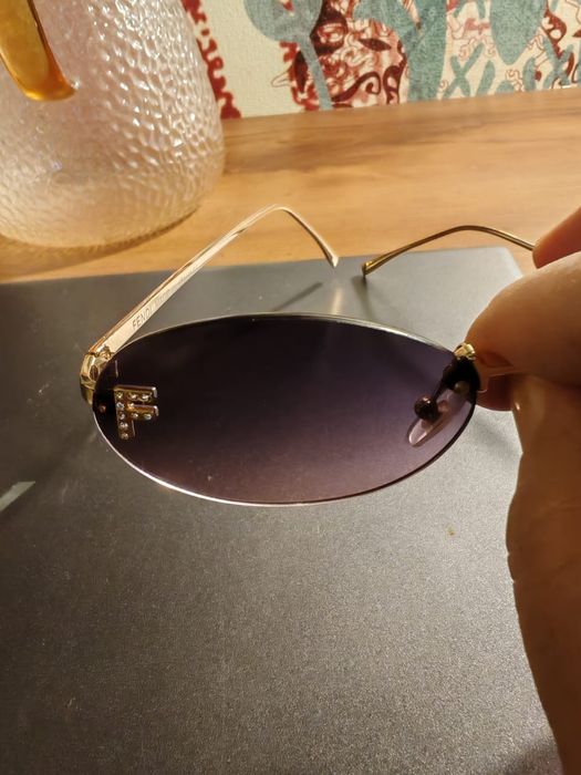 Fеrrе.Очки солнцезащитные,стильные.Элегантные.Модные