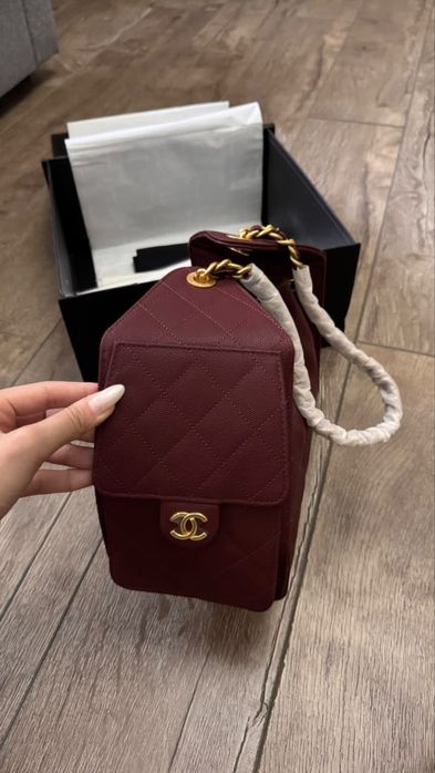 Продаю сумку Chanel телячья кожа