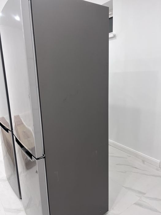 Холодильник samsung