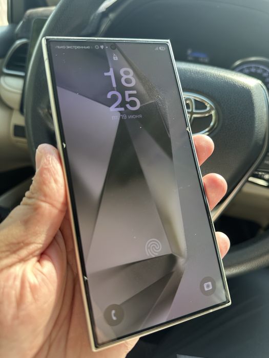 Samsung S24 Ultra 256 гб