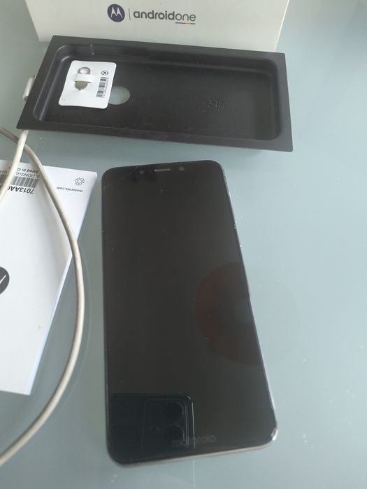 Motorla One 64gb 4gb RAM