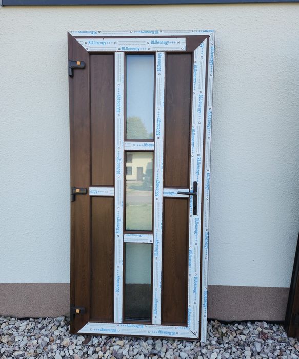 Uși termopan 6 camere