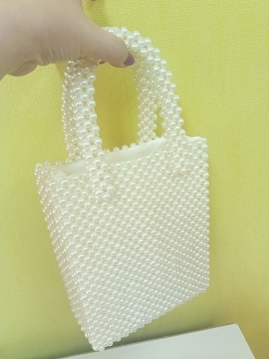 Дамска чанта аксесоар-бижу