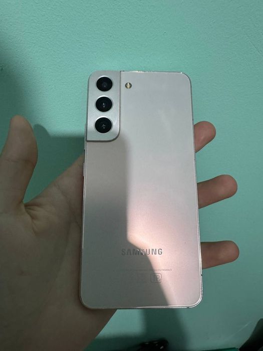 Samsung S22 5G в идеальном состоянии