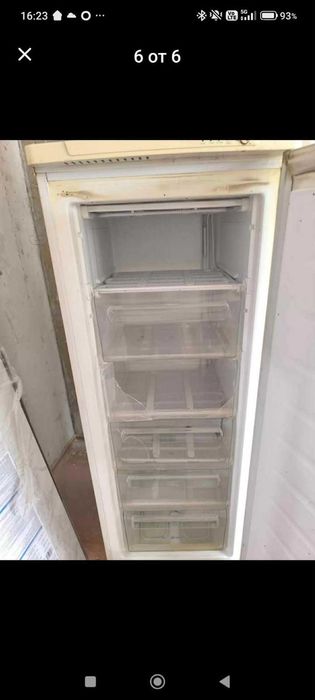 Фризер Hisense -