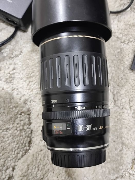 Canon EOS 700D to’plami sotiladi – Ideal holatda!