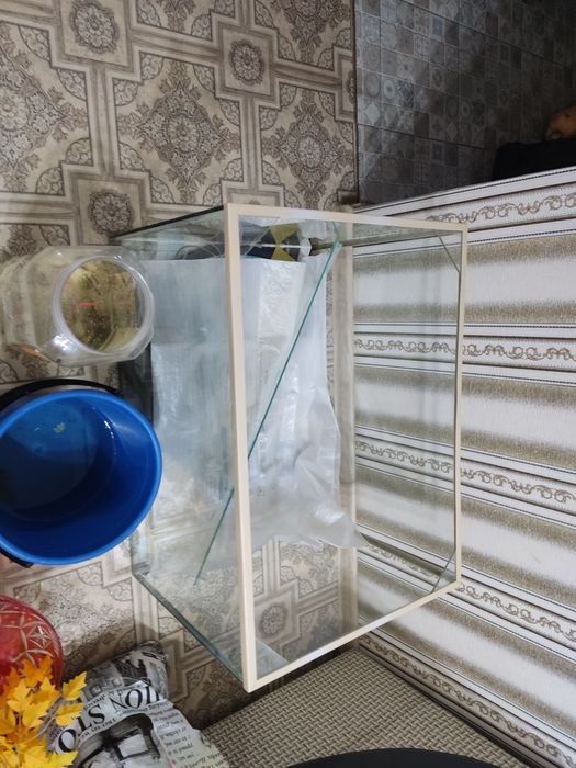 Продам аквариум на 150 литров