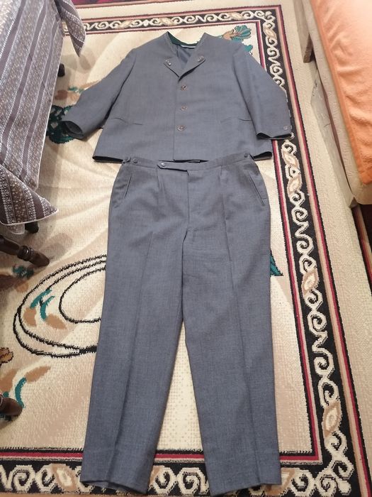 Costum bărbat (mărimea XXL)