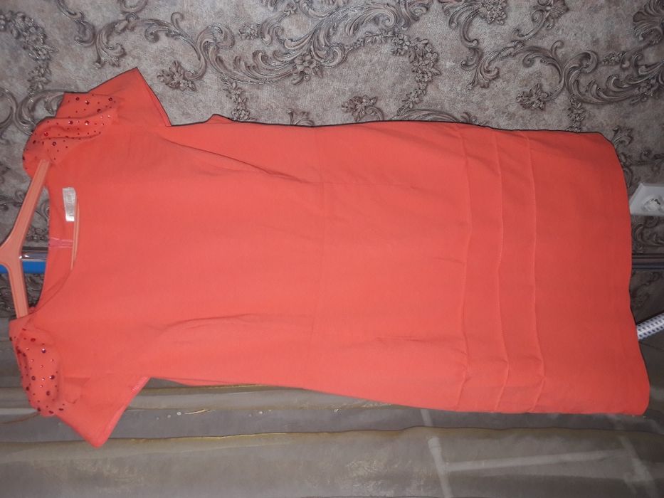 Продам платья