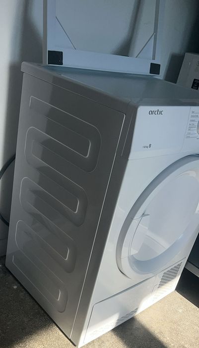 Uscător de rufe ARCTIC utilizat