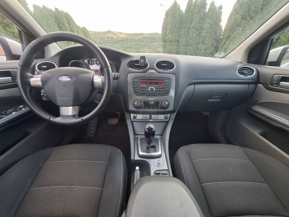 Ford Focus Mk2.5 1.6 Benzina Automat