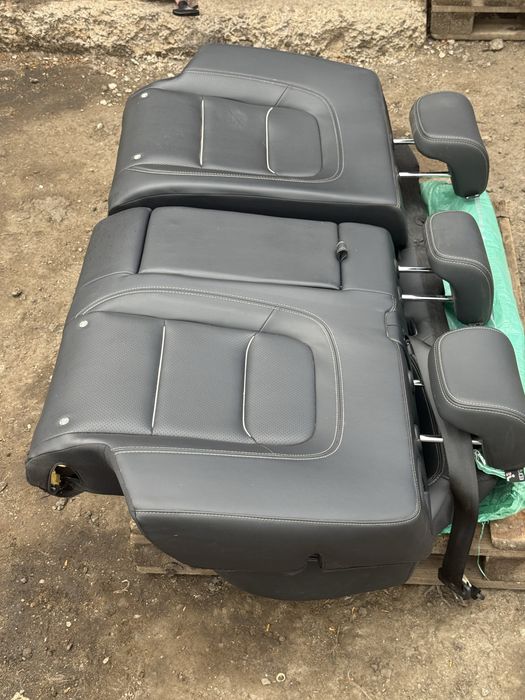 Сиденья комплект