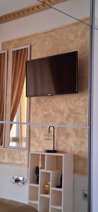 Телевизор 32 инча