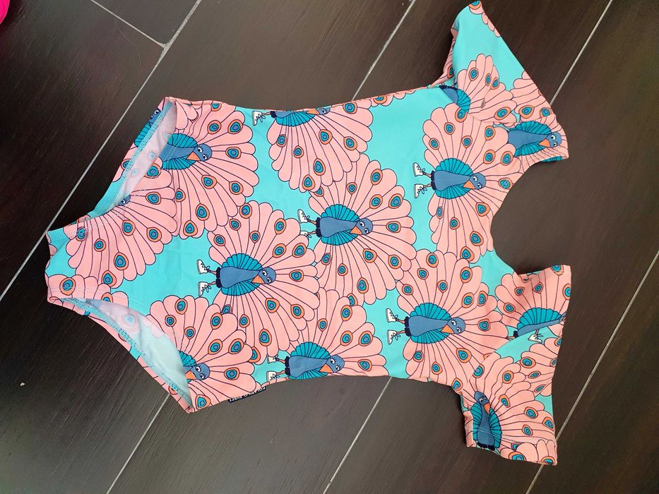 Costume,bluze și cască/șapcă înot