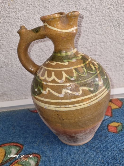 Obiecte Vechi din lut.