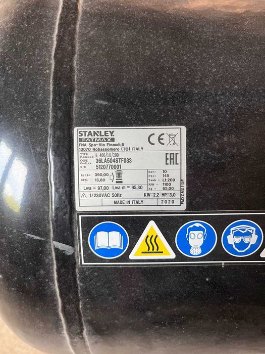 Compresor Profesional Stanley FatMax B400/10/200: 200L-10bari-390L/min