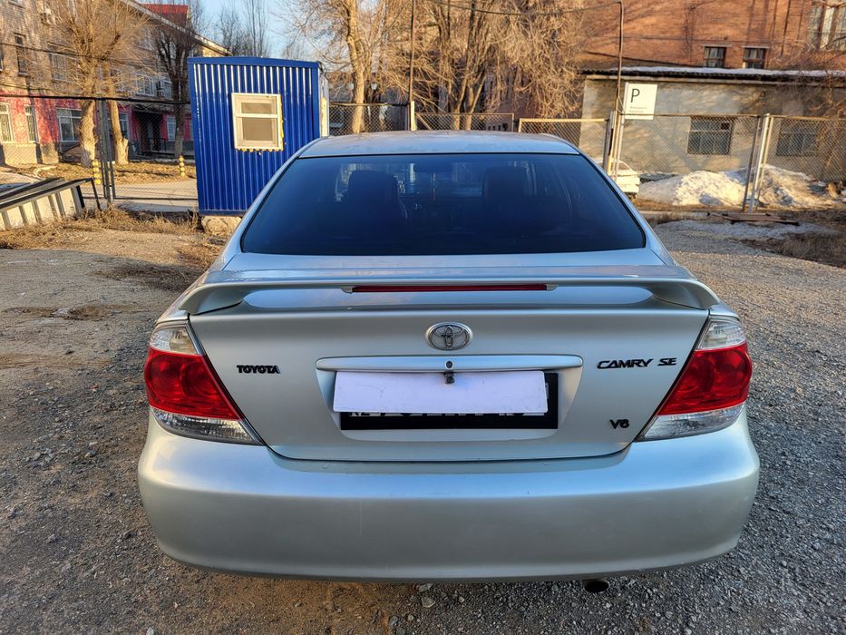 Машина Camry 2003