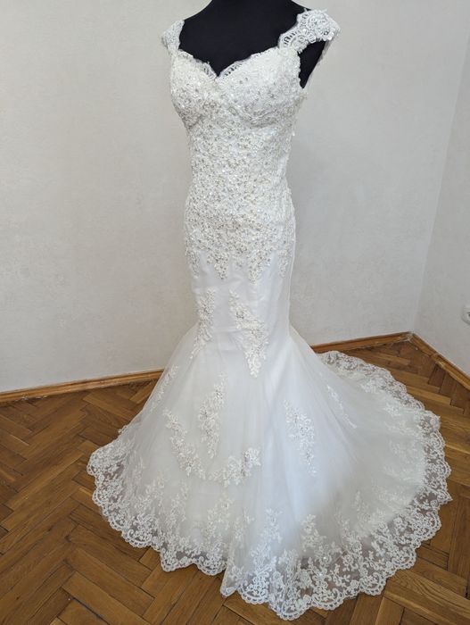 Продам новое свадебное платье