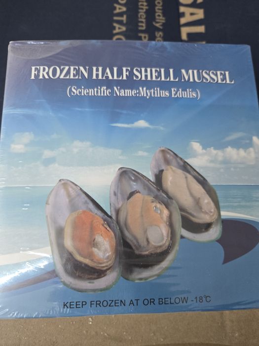 Мидии в половине раковины