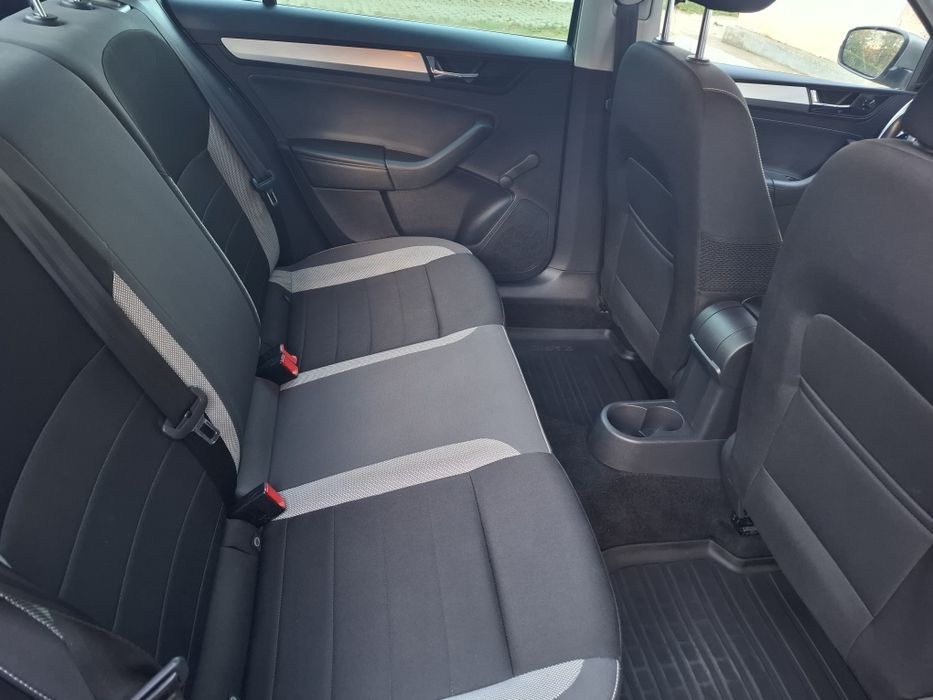 Skoda Rapid  7200