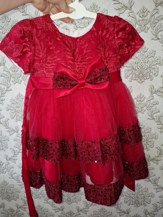 Продам платье пышные