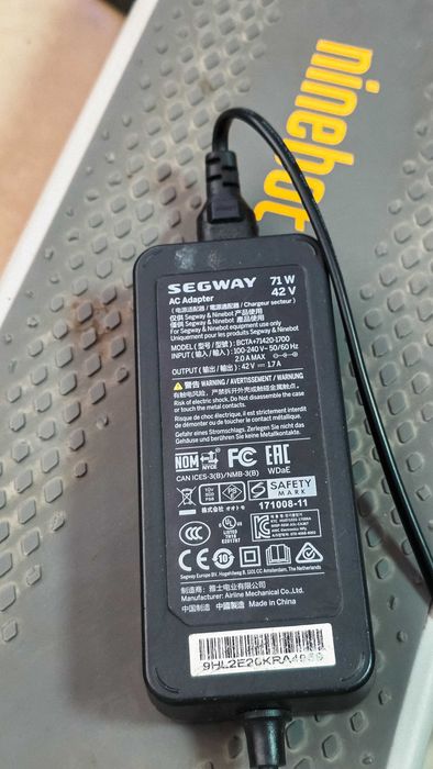 Электросамокат Ninebot KickScooter Max G30LP серый