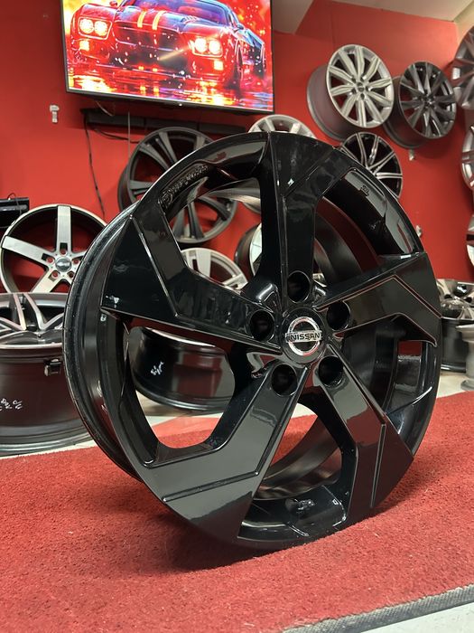 17 цола 5х114.3 Nissan Juke Qashqai Dacia  Honda Renault Original