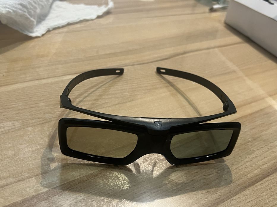 3D очки телевизора Sony bravia