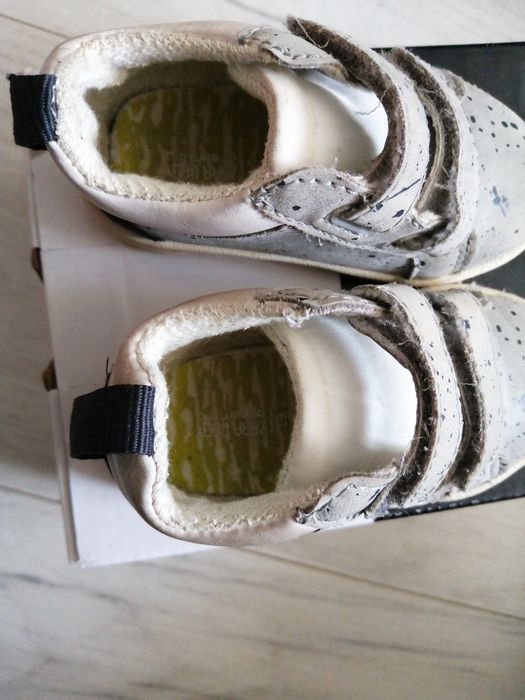 Кецове за бебе ZARA