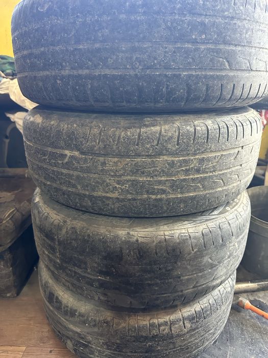 Продам диски мерседес 15 размер