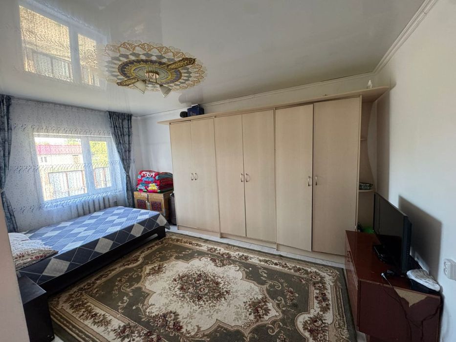 Дом на земле ,есть торг.