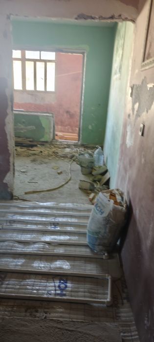 1 xonali Dom sotiladi