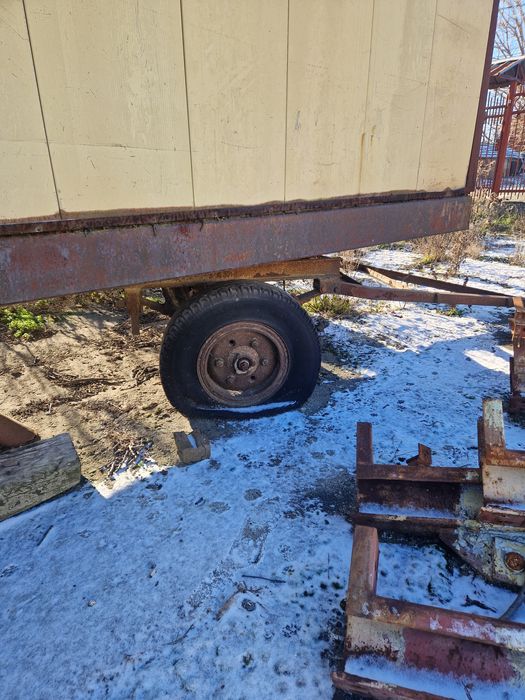 Фургон на колела