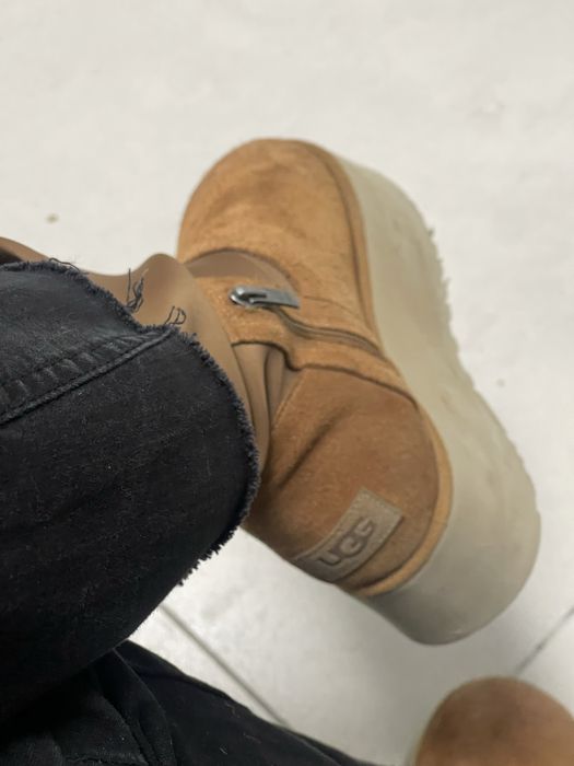 Ugg marimea 37  piele naturala