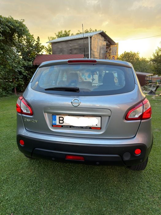 Vand Nissan Qashqai 1.6Benzina