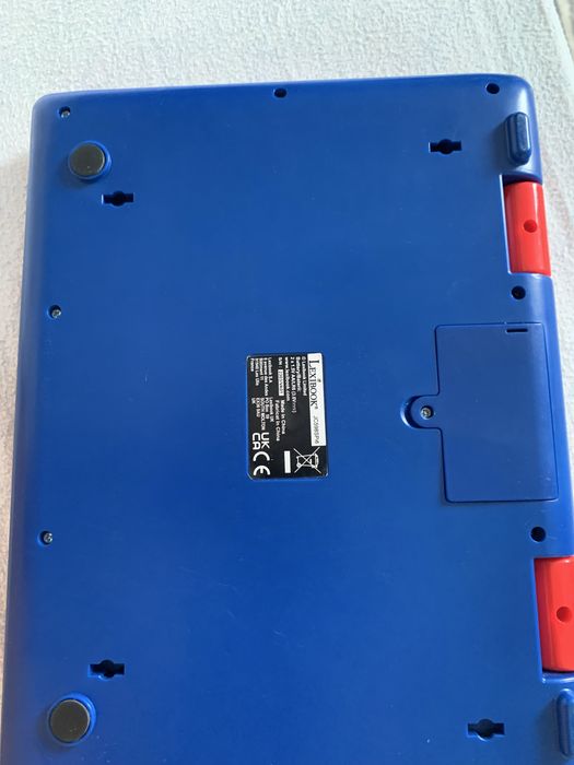 vand laptop interactiv copii