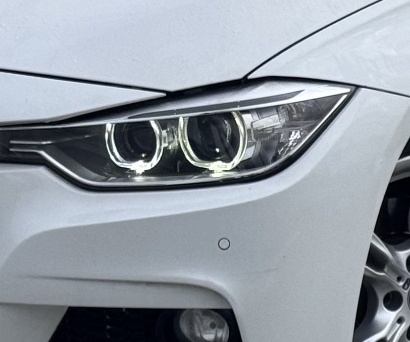 Vand set Faruri Xenon Bmw F30 Complete
