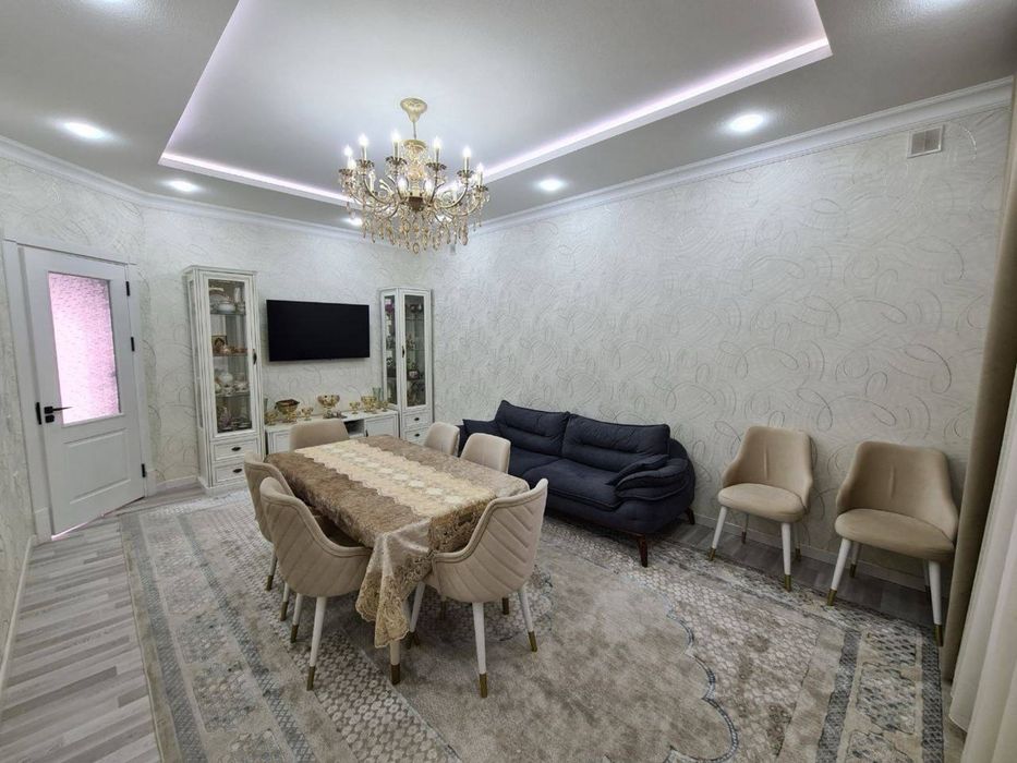 Продаётся Дом  Мирзо Улугбекский район. Улица Циолковского. Карасу-6