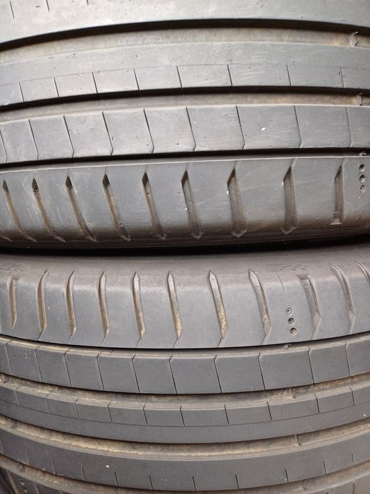 Гуми 225/45/18 Мишелин