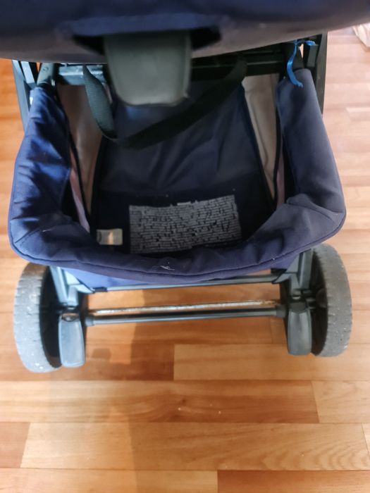 Продам прогулочные коляску