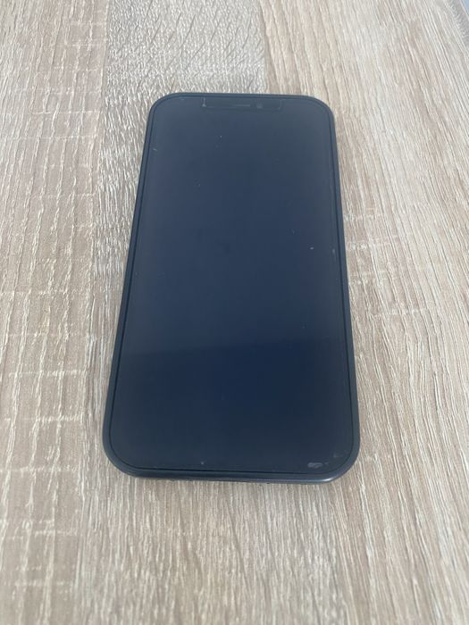 Vand Iphone 12.