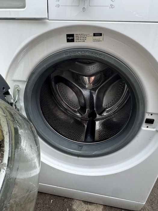 Пералния whirpool