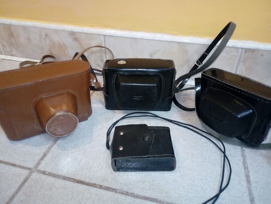 Фотоапарати.      .